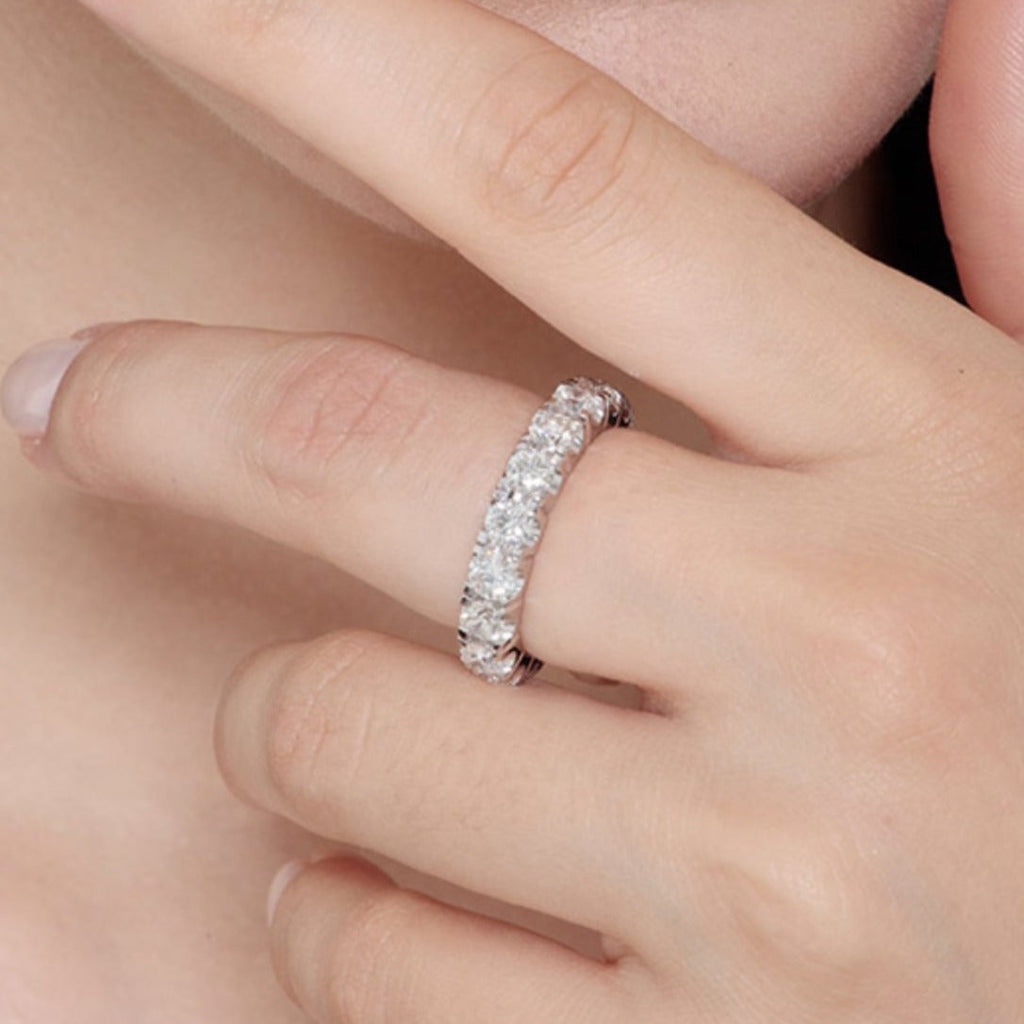 Eternity Diamond ring - Maison Celaj